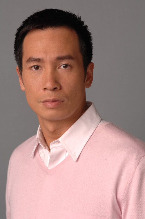 剧照-珠光宝气角色介绍之贺哲男(陈豪饰)