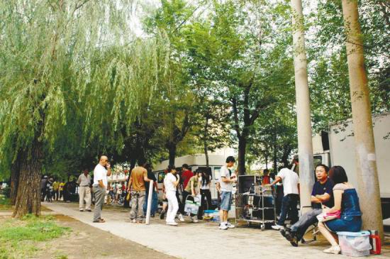 剧照-漂亮的事拍摄效率高 10多场戏一天完成(图)