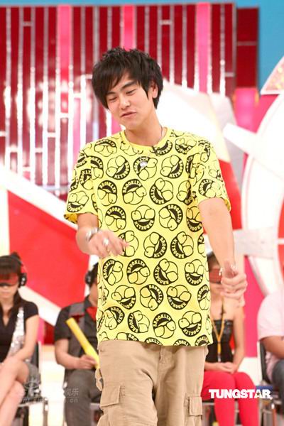 剧照-图文：蜂蜜幸运草主演宣传-彭于晏表演