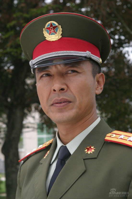 战争目光剧照
