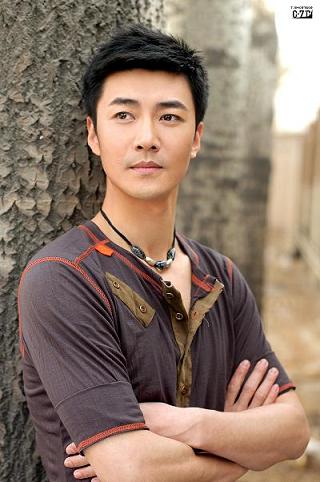 剧照-李进荣挑战“裸装” 真爱诺言赢得喝彩(图)