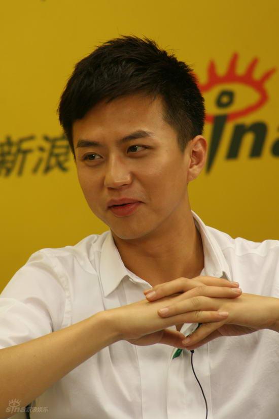 艰难爱情剧照