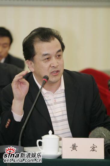 低头不见抬头见剧照