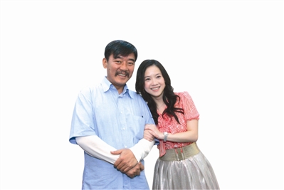 剧照-玫瑰刺7月全面杀青 曾宝仪演麻辣儿媳(图)