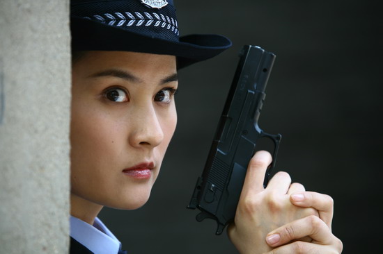 电视剧刻不容缓剧照(51)