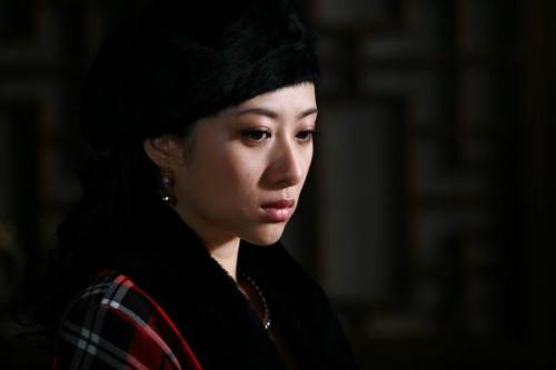 牌坊下的女人剧照