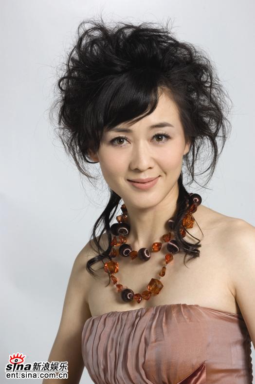 剧照-靠山跨年拍摄 悲情女王李琳首演官场女(图)