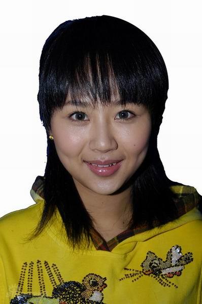 剧照-傻女最牛主演--杨紫饰谢小语