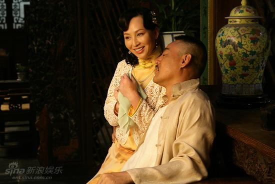 资料：铁梨花赵元庚妻妾--岳丽娜饰四姨太秋香