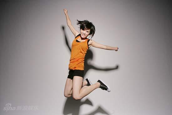 剧照-图文：天使重庆五强定妆照--李佳妮活力四射