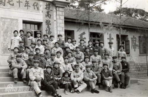 剧照-资料图片：生死记忆原著毛小榕老照片(2)