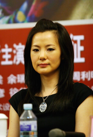 剧照-咏梅人到中年玩闪婚 斗琪呼吁珍爱生命(图)