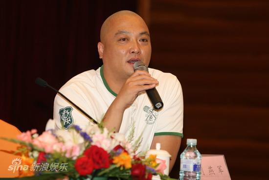 剧照-图文：人到中年发布会-总制片人刘燕军