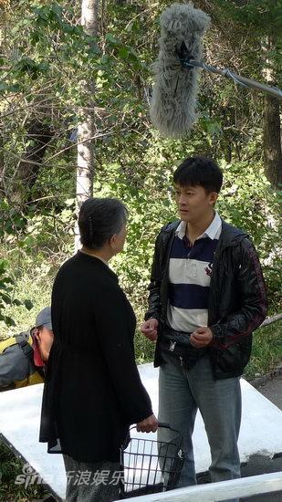剧照-图文：雷人老范探班--杨志刚的角色很有喜感