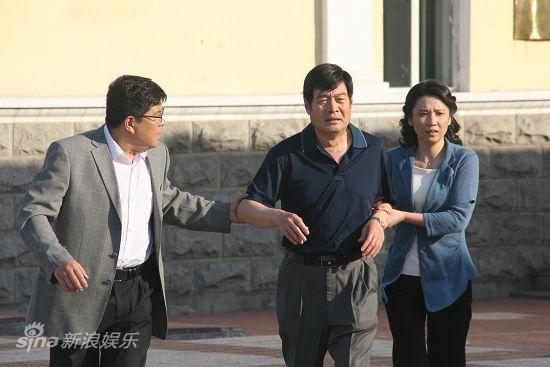 暖秋剧照