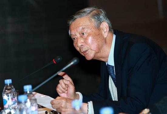 剧照-图文：神话研讨会--电视艺术家协会评论家杜高