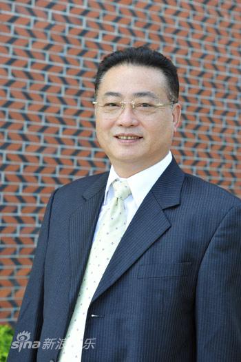 剧照-资料图片：船来船往演员-吴炎栋饰吴俊男