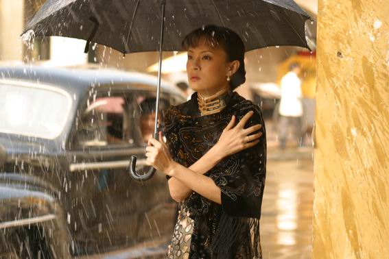 风雨西关的剧照0