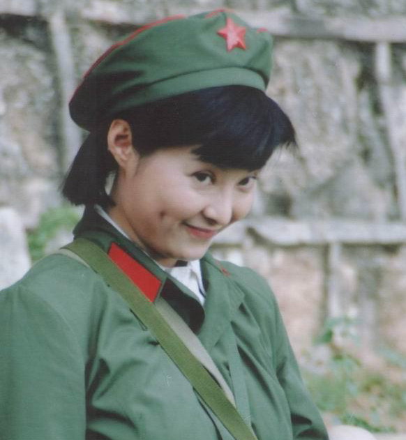 大校的女儿的剧照10