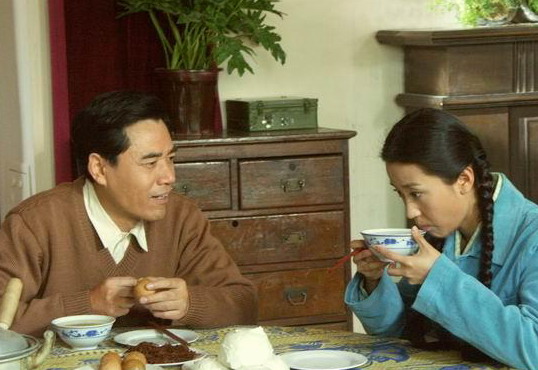 烈日炎炎的剧照8