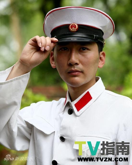 民警小李谁演的