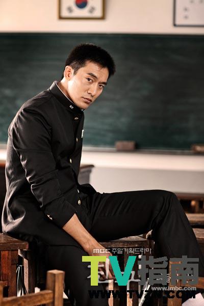 李俊石谁演的