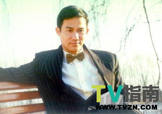 彭亚伟谁演的