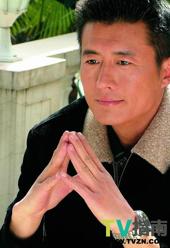 谁演的