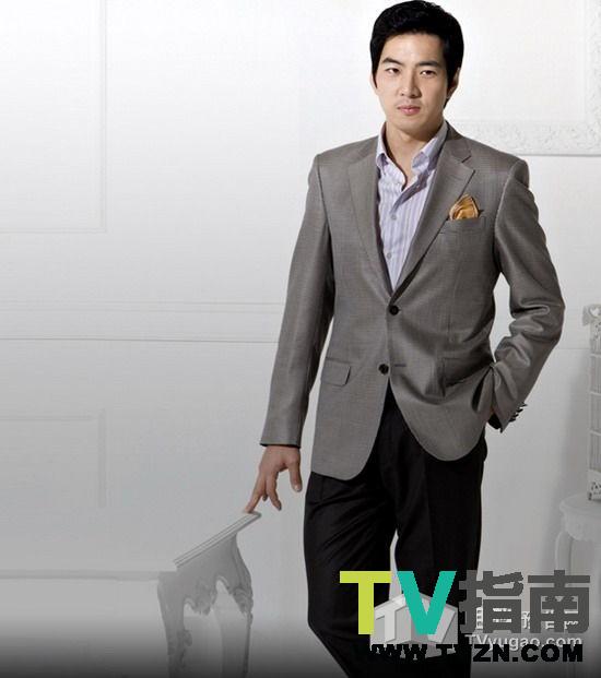 罗长秀谁演的