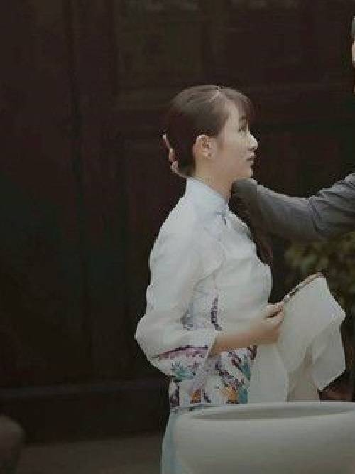 菱角谁演的