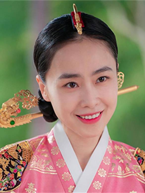 继妃谁演的