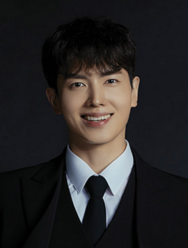 李山野谁演的