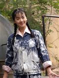 剧照-左小青雨天拍爆炸戏 不惧化学残余(图)