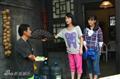 剧照-图文：安居乐业北京热拍-演员走戏