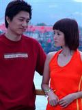 爱在左，情在右精彩海报1/1