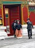 剧照-图文：探班江山美人刘晓庆激吻戏释放情感(3)