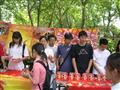 剧照-百年百校：中国药科大学光与影的狂欢节(组图)