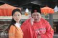 家和万事兴之抬头见喜剧照(19)
