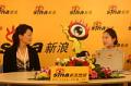 剧照-图文：王姬做客新浪聊新剧--与主持人愉快交流
