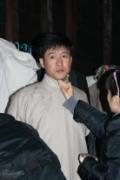 剧照-图文：雾柳镇探班--张国强补补妆