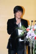 剧照-图文：央视青春舞台发布会--杨子微笑出场