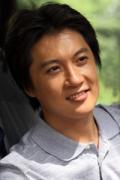 剧照-迟帅发挥主持才能 大爱无声片场耍宝(图)