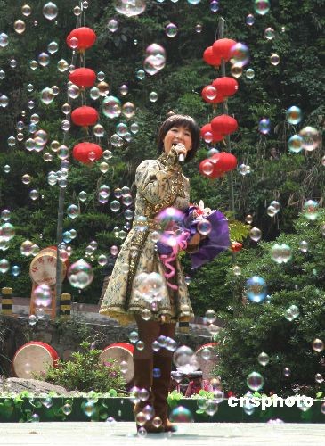 斯琴格日乐精彩写真2