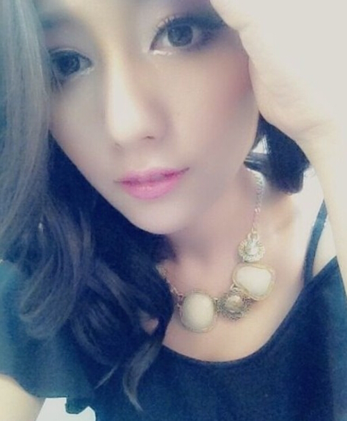 王姿允写真