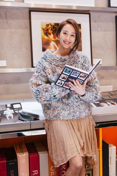 张钧宁写真