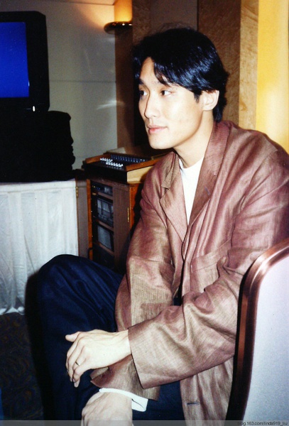 梁家辉写真