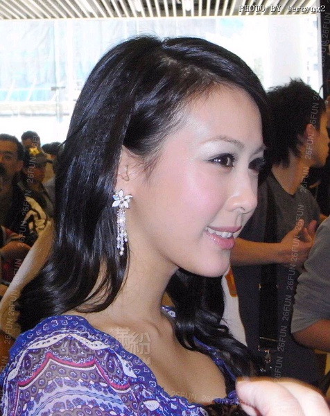 曹敏莉写真