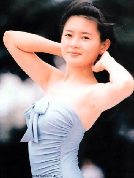 李丽珍写真
