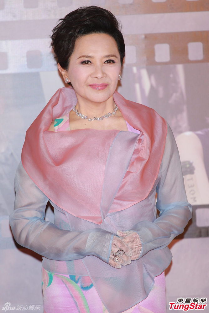 叶德娴写真