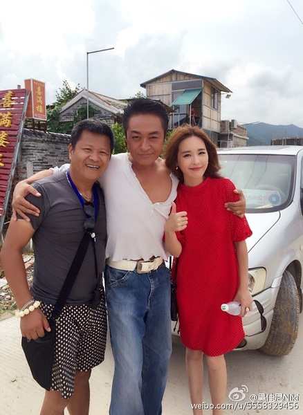 吴佳尼写真